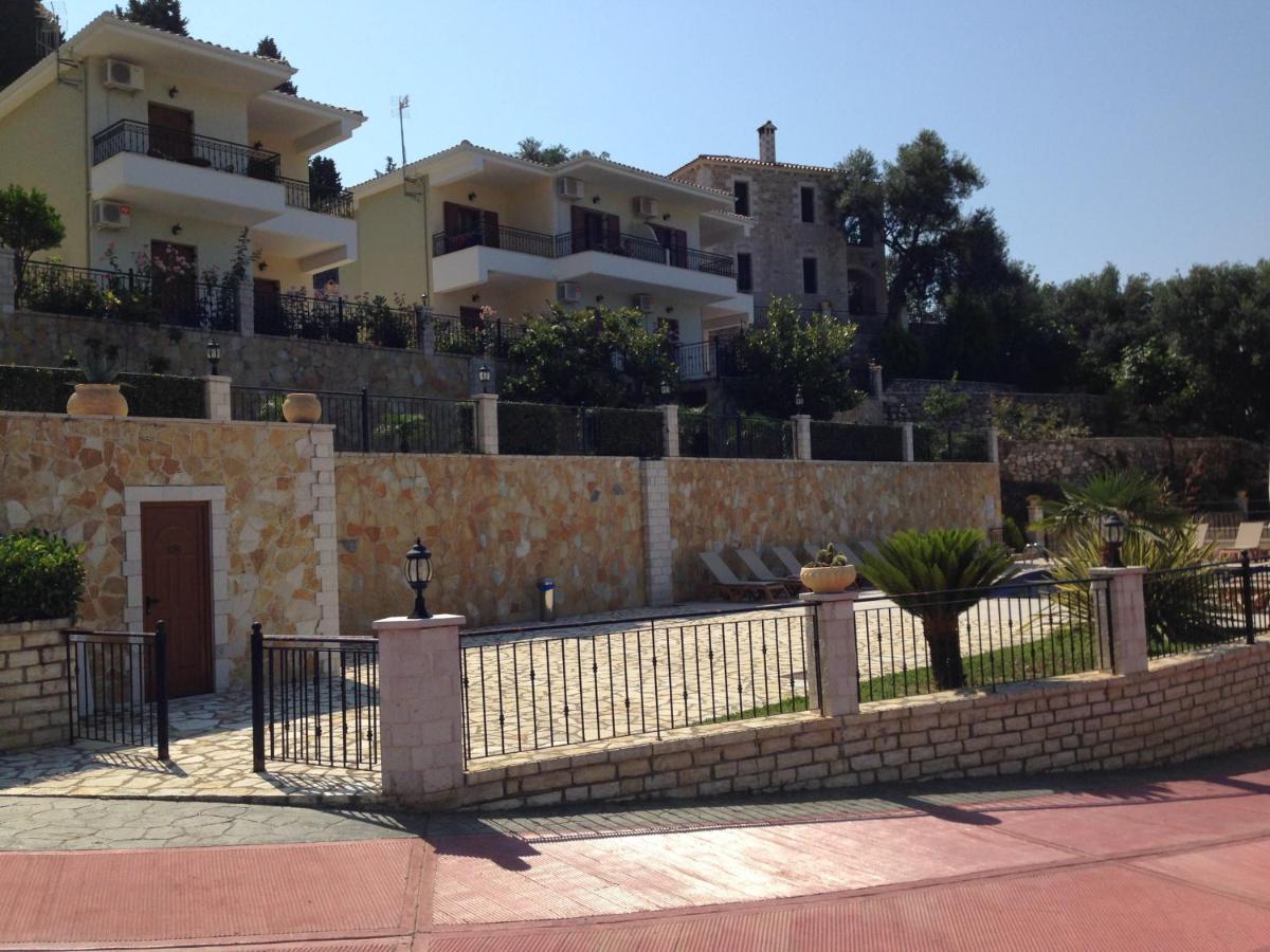 Demiris Hotel Sívota Esterno foto